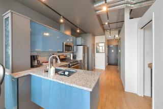 Harbourview Executive Condo - Victoria - 2