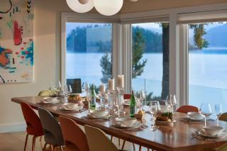 Island Luxury Oceanside Estate - Saanichton - 3