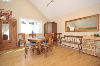 Heron View Cottage - Sidney - 8