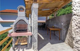 Beautiful Apartment In Bribir With Wifi - 1