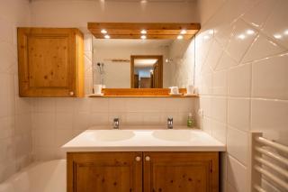Bright 2-Bedroom Apartment for 4 Méribel Morel - Mussillon - 2