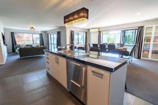 Forest Lakes Luxury - Rotorua - 4