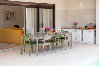 Echo villa, Istra, pool/jacuzzi, BBQ, pet friendly - Šegotići - 5