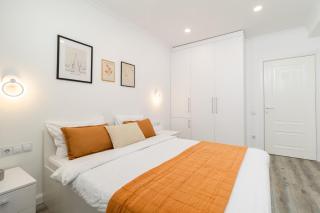 New! Spacious 2BR in Quiet Area Alba Iulia - Chişinău - 2
