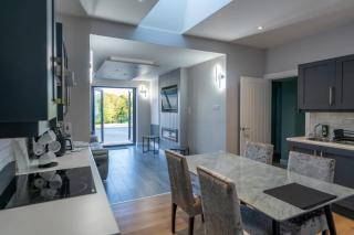 Southview Cottage - - 7