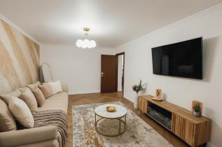 Luxury Stay - 6