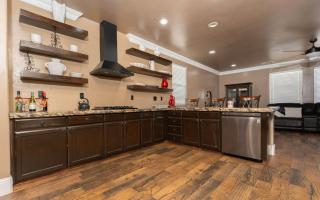 Private Room in a 3 Bedroom home in Tulare CA - 5