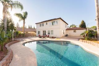 Private Room in a 3 Bedroom home in Tulare CA - Tulare - 4