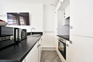 Fitzrovia Cosy Central Apartment - 3