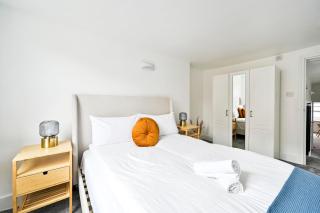 Fitzrovia Cosy Central Apartment - 6