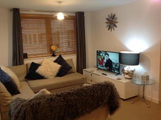 2 bed Docklands Apartment - Free Parking - Liverpool - 3