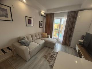 Central!,,2 Rooms,2 Beds,1 Parking,Shopping&Swimming - Ştefăneştii de Sus - 8