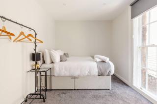 Central Liverpool Retreat by LVP - Stylish 1-Bed Perfect for Business & Leisure - 5