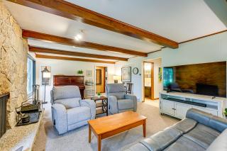 Less Than 1 Mi to Lake Michigan Peaceful Cabin with Yard! - Whitehall - 6