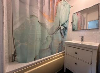 Large one bedroom apartment, with view, Canary Wharf - Londra - 1