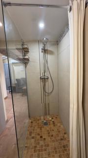 Nice Vieille Ville Appartement neuf et cosy, deux chambres, 6 couchages - Nizza - 2