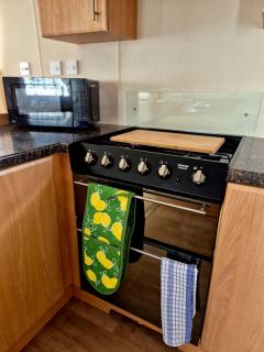 Birchington Vale Delta Sapphire - Manston - 2