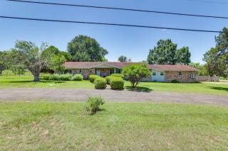 5 Mi to New Braunfels Family-Friendly Retreat - New Braunfels - 8