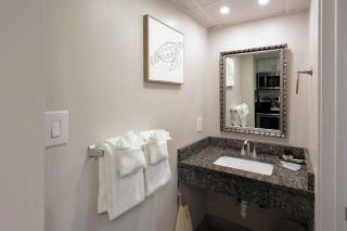 Marea Azul by Casanita - Designer Oceanfront Suite - 3