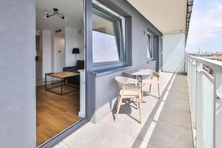 Pileckiego 59 By Perfect Apart Parking w cenie - Warsaw - 3