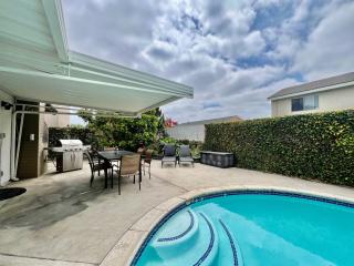Large Family Pool Home 25 Miles To Disney w/3 King Beds!!! - Anaheim - 0