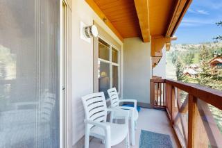 Powderhorn Lodge 311: Poppy Suite - Solitude - 1