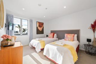 Paihia Waterfront Apartment 2 Bedroom with Pool - Paihia - 2