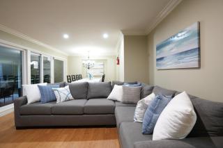 5 bedroom 4 bath pool home near Disney - Anaheim - 0