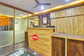 Hotel O Srinika Grand NEAR Shamshabad Airport - Shamshabad - 4