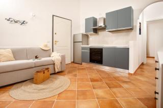 LEONE FLAT VI 15' Palau, 30' Porto Cervo & PRIVATE TERRACE - 7