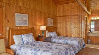 Atlantic Shores Inn and Suites - 4