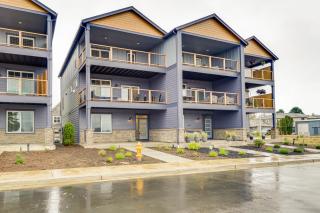 Columbia River Views Spacious Hammond Getaway! - Hammond - 7