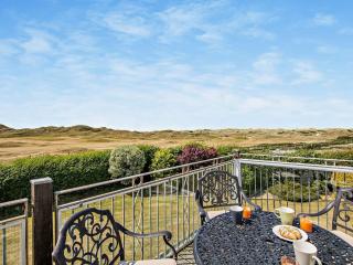 3 Bed in Aberdovey DY036 - Aberdyfi - 0