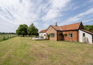 Wild Meadow Cottage - Bramerton - 7