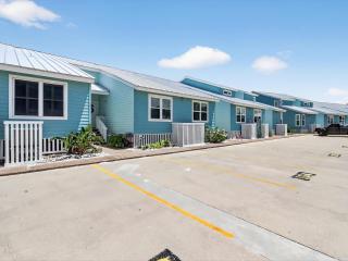 Kontiki Bayfront 103 - Rockport - 6