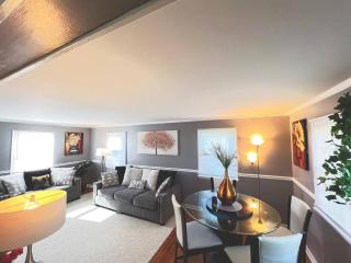 Cozy 5 bedroom Home mins from RIT - Rochester - 8