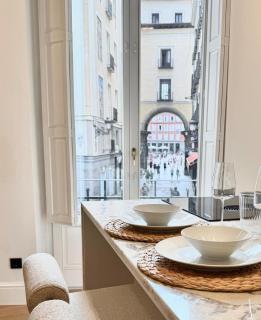 Charming Plaza Mayor Views & Top location - 0