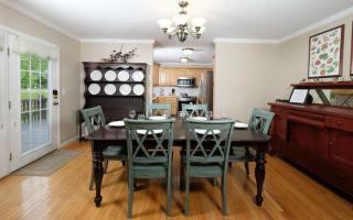 Hen Wallow Creek Cottage - 1