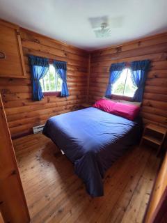 Hunts Point 2-BR Coastal Retreat - Cottage # 1 - Summerville Centre - 4