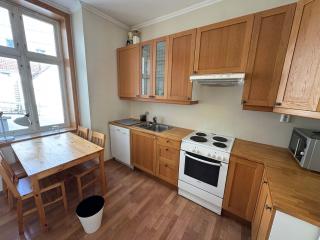 2NG47 - Cheap Central 3BR Apartment - Bergen - 9