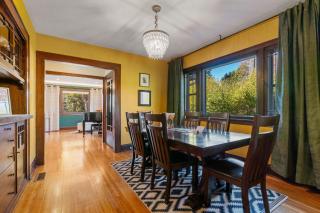 Lowry Parlour - Minneapolis - 5