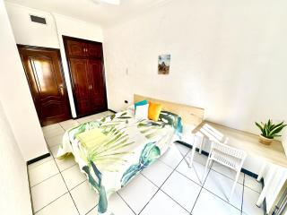 9 Rooms - Yellow House - Huelva - 5