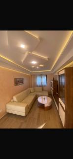 Lux Apartman Igalo - Igalo - 0