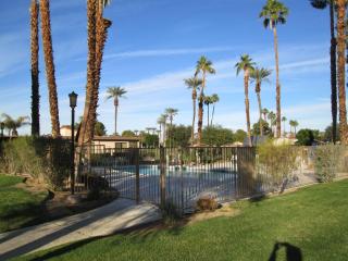 Relaxing Rancho Mirage home inside Sunrise Country Club - 4