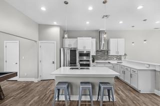 Waterfront Condo with Rooftop + Pool + Boat Slips - 5
