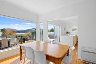 Spacious Sunny Family Home in Akaroa - Akaroa - 8