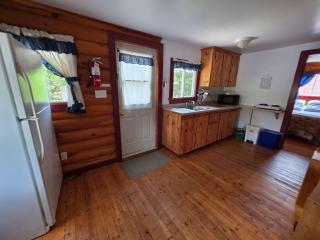 Hunts Point 2-BR Coastal Retreat - Cottage #10 - Summerville Centre - 6