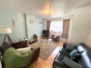 Delightful house with big ambitions - 8