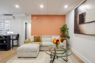 Chic DT MTL Condo with Rooftop, BBQ - Montréal - 9