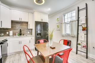 Walk to Streetcar and Dining Modern NOLA Home Base! - 9